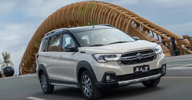 Giá xe Suzuki XL7 tháng 9/2025, ưu đãi 100% lệ phí trước bạ