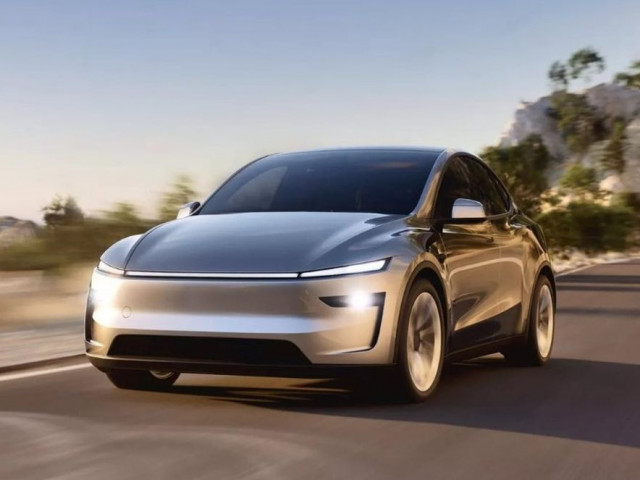 Tesla Model Y 2025 ra mắt: Thiết kế mới giống Cybertruck