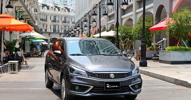 Giá xe Suzuki Ciaz tháng 6/2024, ưu đãi 50% phí trước bạ và 0% lãi suất vay