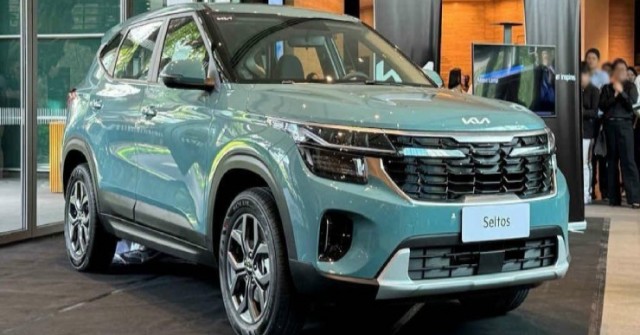 Tầm tiền 600-700 triệu đồng, nên mua Honda HR-V hay KIA Seltos?