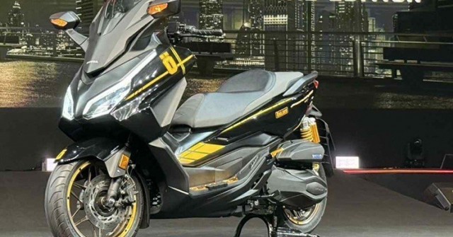 Honda ra mắt xe ga cao cấp "vượt mặt" cả SH350i