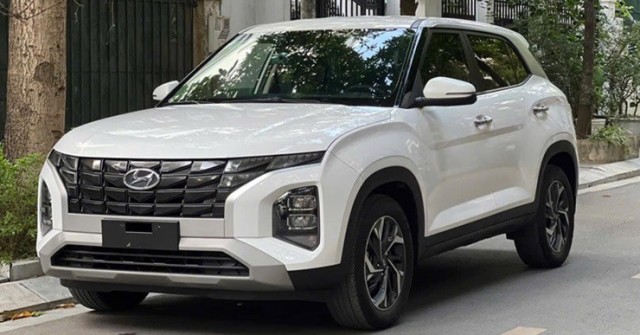 Hyundai Creta cũ đời 2022 bán lại với giá ngang ngửa xe mới