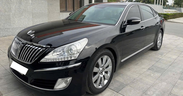 Xe sang Hyundai từng cạnh tranh 7-Series, S-Class rao bán chưa đến 700 triệu đồng sau 14 năm: Dùng máy V8, người bán vẫn khẳng định 