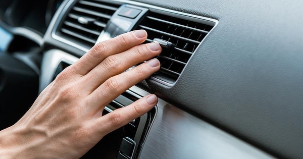 Những kinh nghiệm giúp điều hoà ô tô nhanh mát hơn trong mùa hè