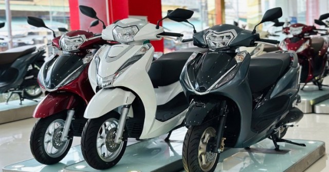 Giá xe ga quốc dân Honda LEAD giữa tháng 5/2025, chênh vài trăm nghìn đồng