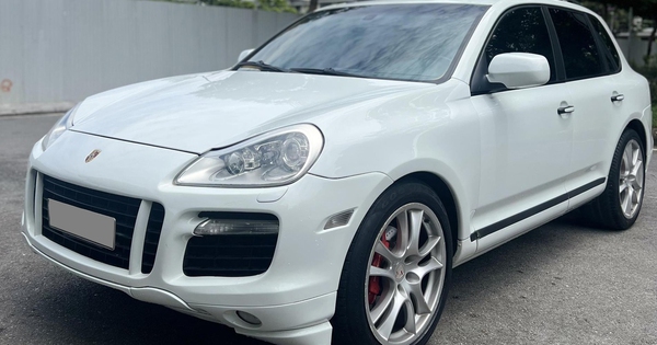 Rao Porsche Cayenne 16 năm tuổi rẻ ngang Kia Soluto, người bán khẳng định: 