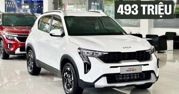 Kia Sonet thêm bản giá rẻ tại Việt Nam: Thực tế còn 493 triệu đồng tại đại lý, lược 3 tính năng, thêm cạnh tranh Raize, Venue
