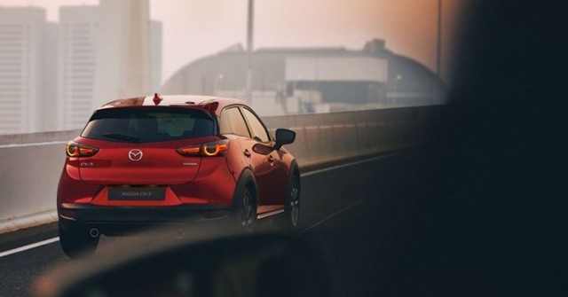 Giá xe Mazda CX-3 niêm yết và lăn bánh tháng 5/2025
