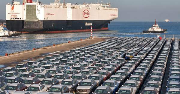 Sức mạnh của Trung Quốc: Trợ cấp toàn chuỗi cung ứng xe điện, bị châu Âu áp thuế nhập khẩu thì chuyển sang sản xuất ô tô ‘made in EU’, sắp chiếm lĩnh thị trường