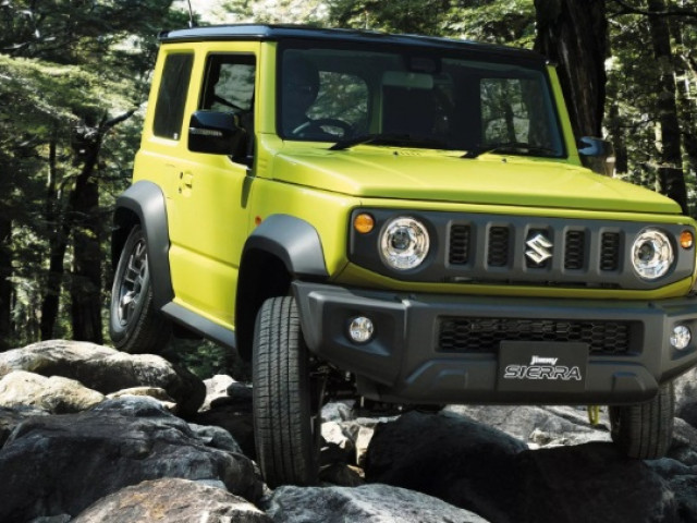Suzuki Jimny 2026 chuẩn bị ra mắt: Bổ sung công nghệ an toàn mới