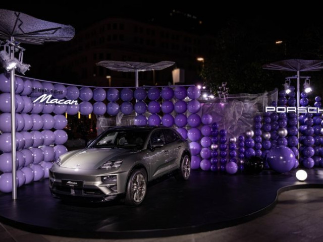 Chiêm ngưỡng Porsche Macan EV vừa ra mắt Việt Nam