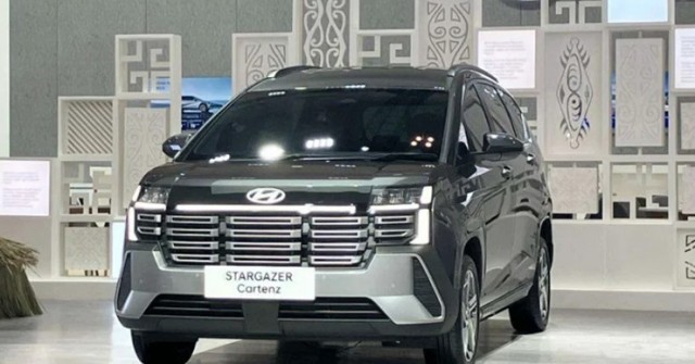 Hyundai Stargazer 2025 có đủ sức hạ bệ Mitsubishi Xpander?