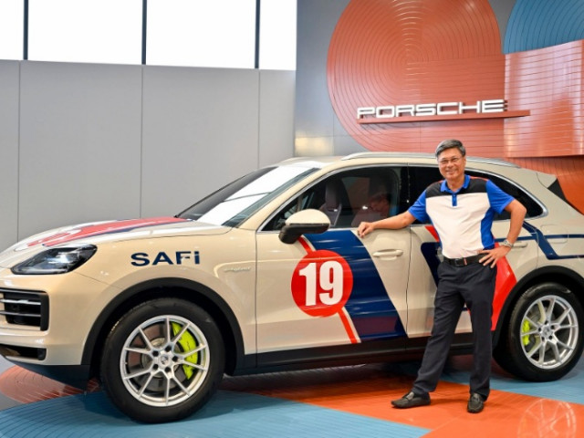 Porsche Cayenne S E-Hybrid đầu tiên về Việt Nam, riêng tùy chọn trang bị đã 800 triệu đồng