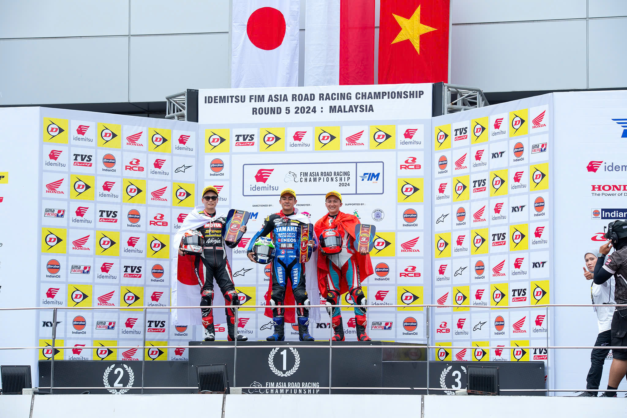 Kết quả Race 2 Chặng 5 ARRC 2024: Cao Việt Nam lên bục vinh quang trên đất Malaysia