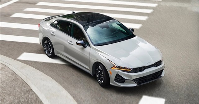 Giá xe KIA K5 mới nhất tháng 5/2025, ưu đãi tới 11 triệu đồng