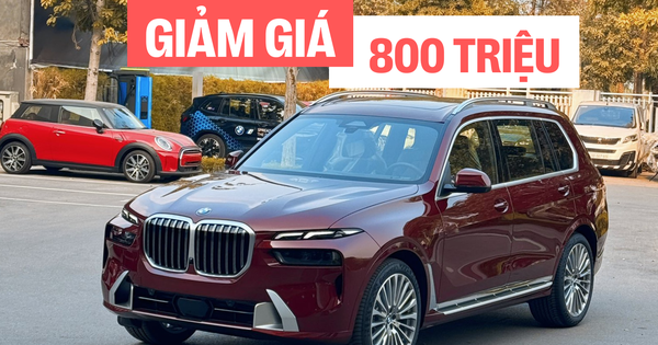 BMW X7 giảm giá mạnh tại đại lý, cạnh tranh GLS bằng giá chỉ từ hơn 5 tỷ đồng, riêng tiền khuyến mãi đủ mua một chiếc Ranger
