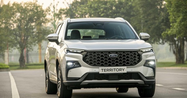 Cơ hội nào cho Ford Territory soán ngôi Mazda CX-5 thành vua doanh số phân khúc trong năm nay?
