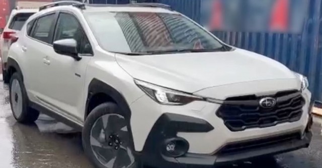 Subaru Crosstrek thế hệ mới lộ diện tại Việt Nam