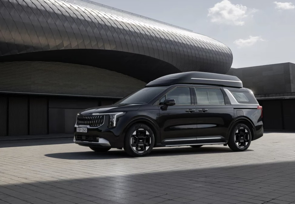 Kia Carnival Hi-Limousine 2026 ra mắt: 