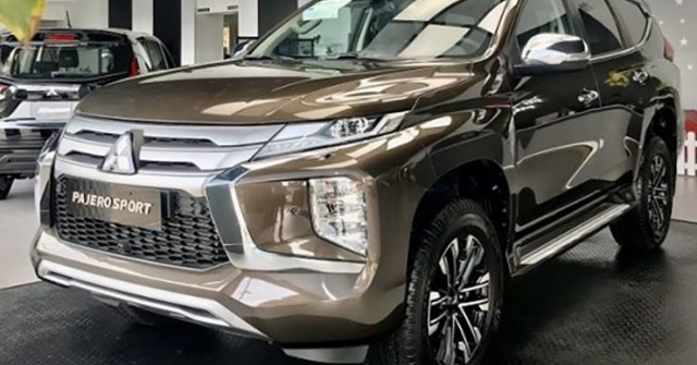 Giá xe Mitsubishi Pajero Sport mới nhất tháng 1/2025