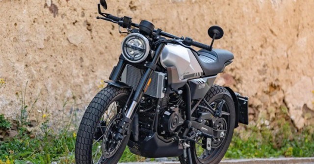Brixton Crossfire 125 - mô tô đậm chất cổ điển, trang bị ấn tượng!