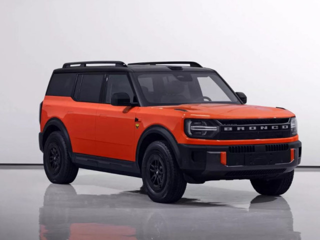 Ford ra mắt SUV Bronco điện khổng lồ: Mạnh 271 mã lực, chạy tới 650km/ sạc