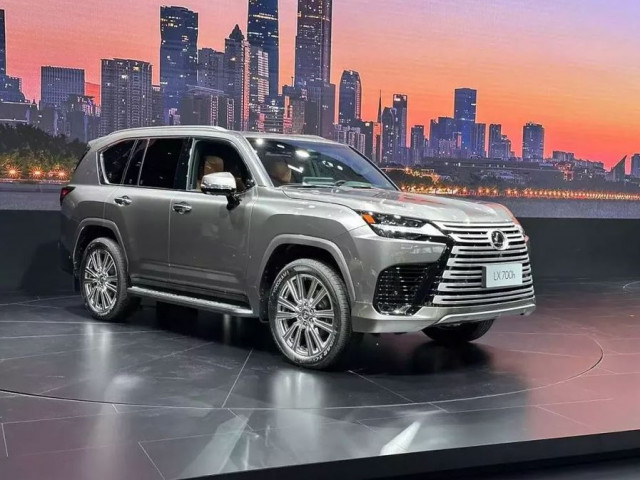 Lexus LX 700h 2025 ra mắt tại Trung Quốc, giá từ 4,37 tỷ VNĐ