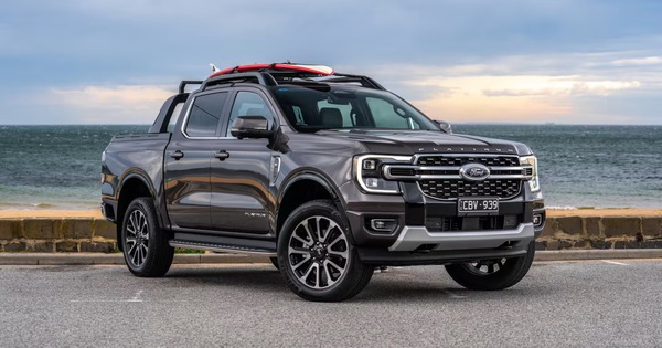 Ford Ranger, Everest 2024 ra mắt: Thêm trang bị hợp off-road nhưng cắt nhiều tính năng hay, giá không đổi