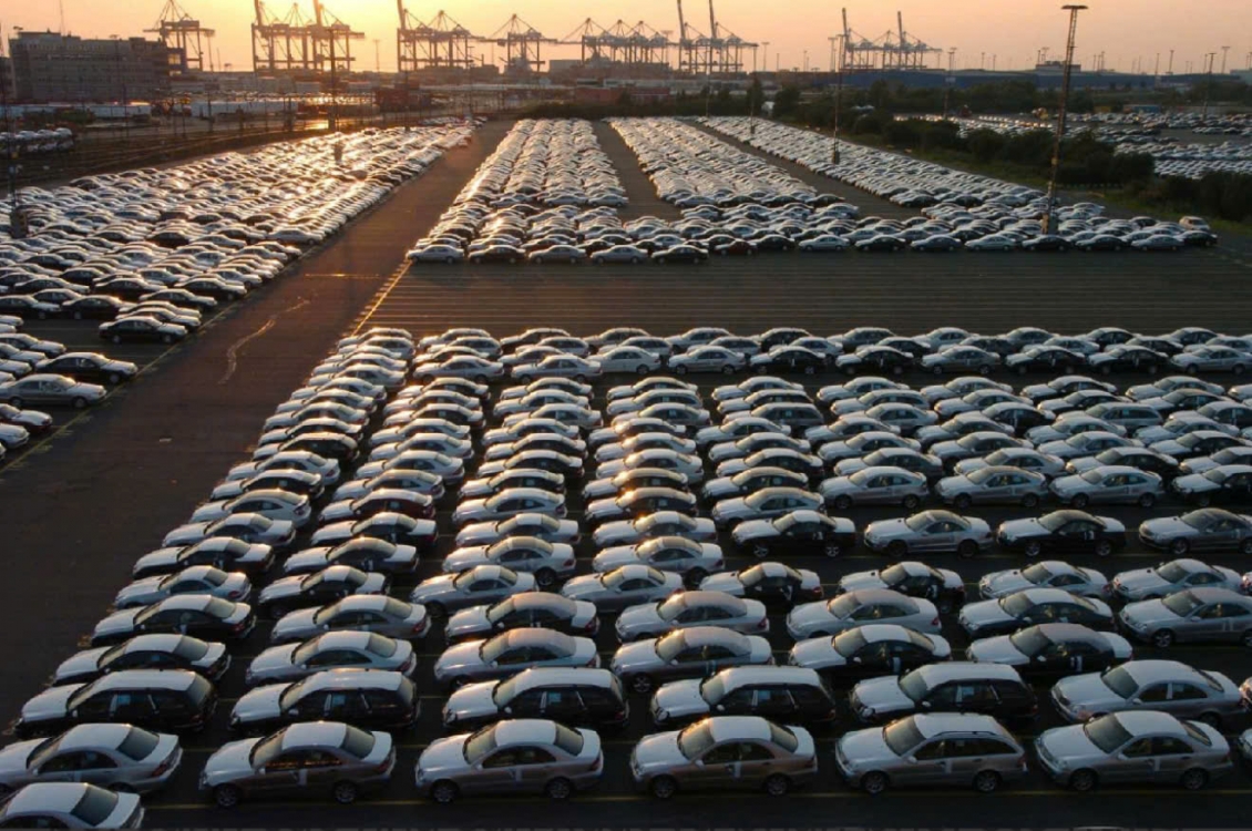 Ô tô nhập khẩu vào Mỹ giảm 70% do chính sách thuế mới