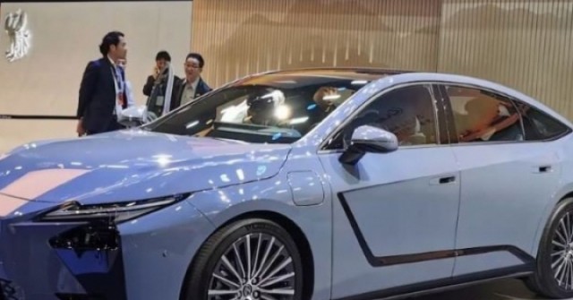 Lý do người tiêu dùng không dám chê ô tô Toyota