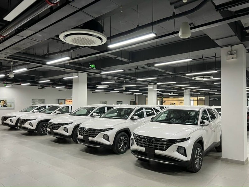 Khi Hà Nội đồng loạt tăng phí, sở hữu ô tô xăng sẽ rất tốn kém