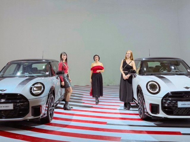 Mini Cooper John Cooper Works 3 cửa ra mắt Việt Nam: Giá 2,529 tỷ đồng