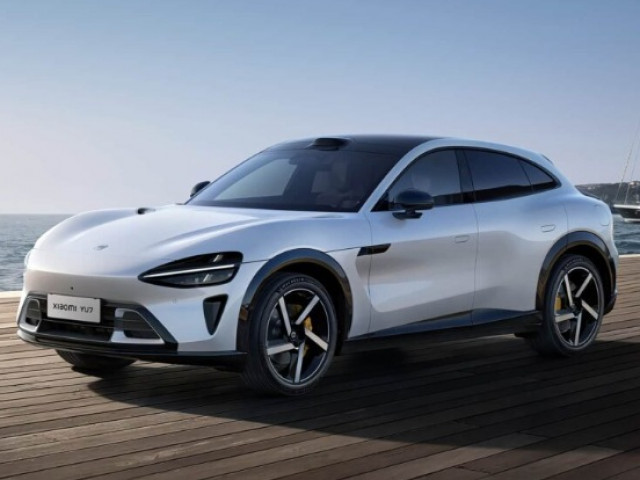 Quá tải đơn đặt hàng, CEO Xiaomi khuyên khách nên mua Tesla Model Y