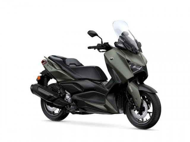 Yamaha XMAX 300 đời mới sắp cập bến Việt Nam