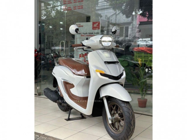 Honda Stylo 160 về Việt Nam: Đại lý tư nhân báo giá lên đến hơn 70 triệu đồng