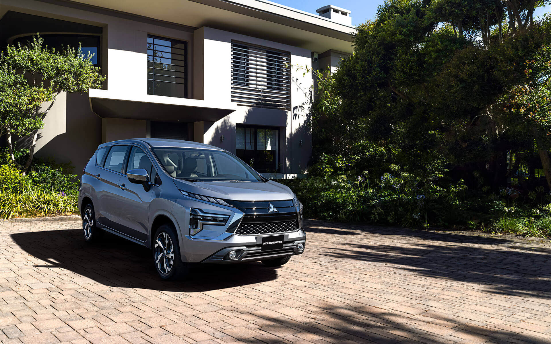 Xpander, Xforce duy trì tốt sức hút với khách Việt– Mitsubishi tung ưu đãi lớn tháng 5