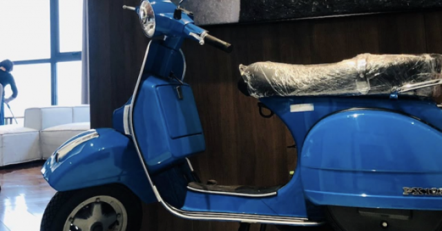Đại gia chi 250 triệu mua xe Vespa cũ 13 năm tuổi để trưng chơi