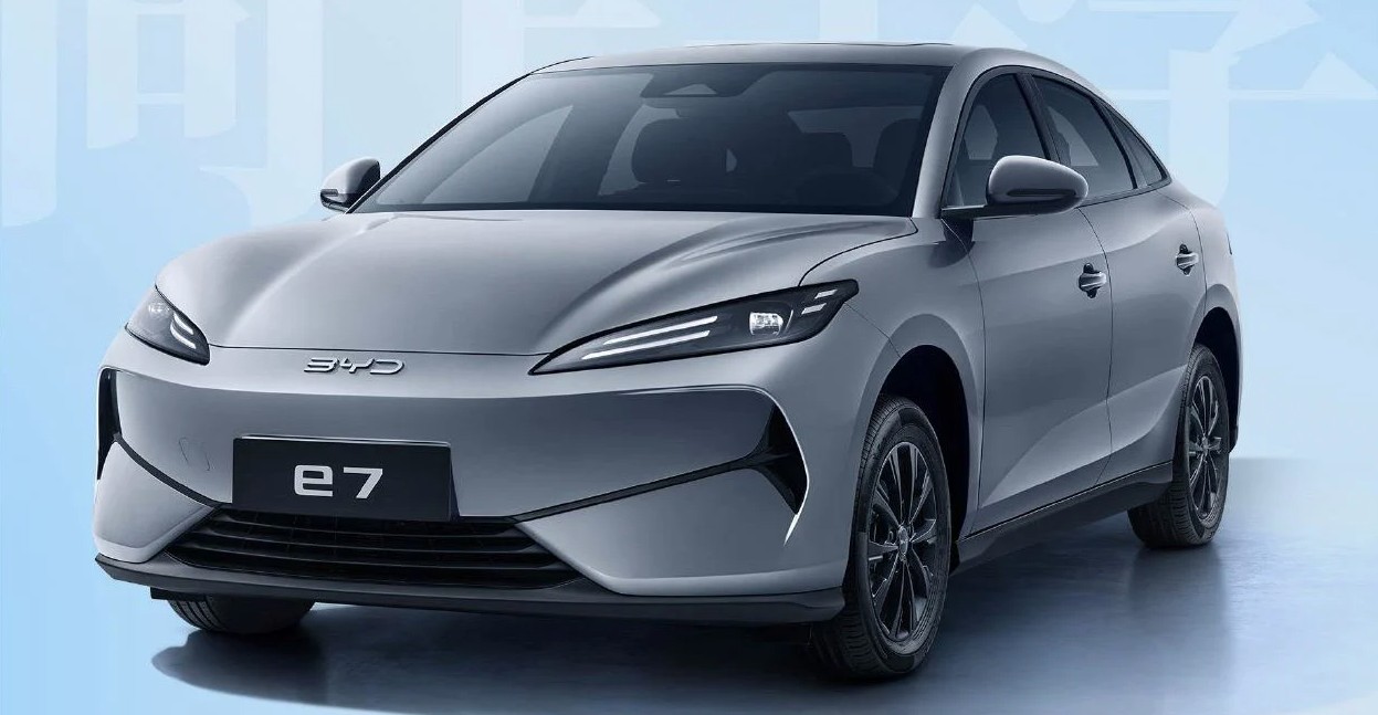 BYD e7 ra mắt: Xe điện giá rẻ dành cho dân chạy dịch vụ, phạm vi hoạt động 520 km