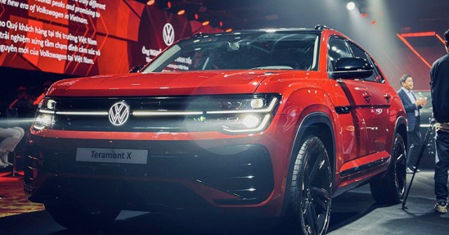 Volkswagen giảm giá loạt xe lên đến 150 triệu đồng