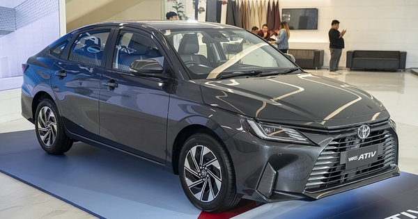 Toyota Vios hybrid ra mắt ĐNÁ: Chung động cơ Yaris Cross HEV, mạnh 110 mã lực, giá quy đổi từ 580 triệu
