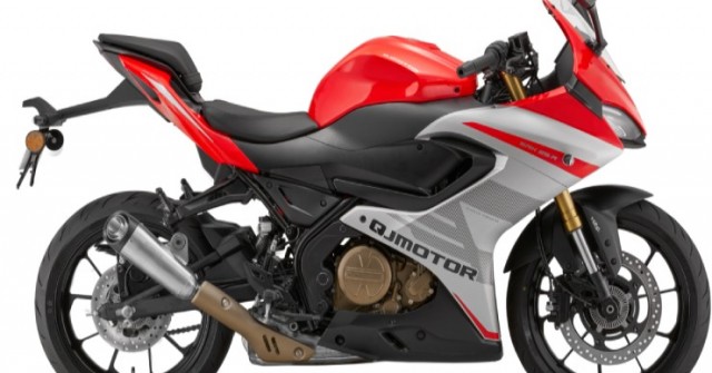 Ra mắt môtô mới 2025 QJMotor SRK250R hút dân tập chơi