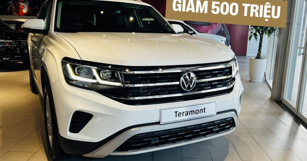 Volkswagen Teramont giảm tới hơn 500 triệu tại đại lý: Xuống dưới mốc 2 tỷ, 