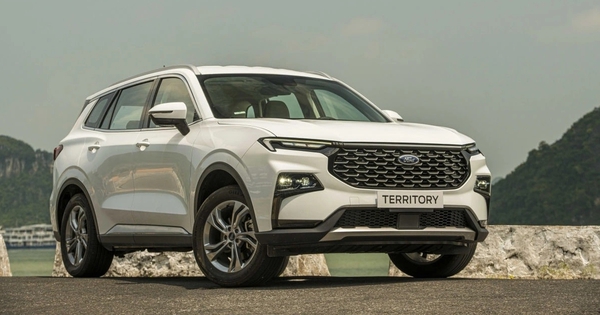 Ford Việt Nam triệu hồi hơn 800 xe Territory vì lỗi giá đỡ trụ lái