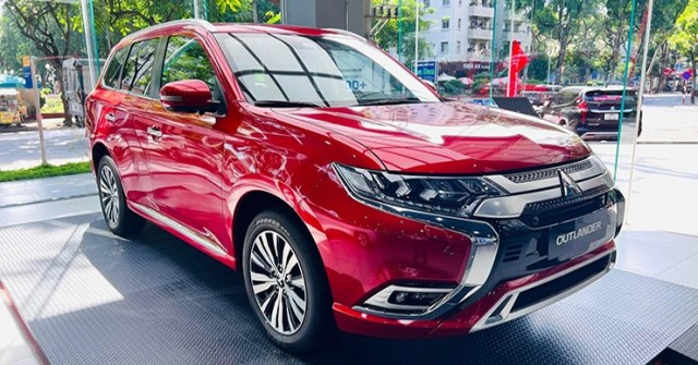 Giá xe Mitsubishi Outlander tháng 6/2025, crossover 7 chỗ từ 825 triệu đồng