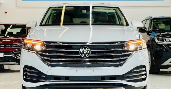 VW Viloran, Teramont X tăng giá mạnh tại Việt Nam, người mua vẫn tiết kiệm được trăm triệu nếu chọn đánh đổi một điều