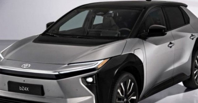 Một chiếc ô tô Toyota hấp dẫn vừa giảm giá sốc