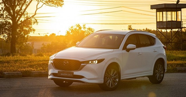 Giá xe Mazda CX-5 tháng 11/2024, ưu đãi 50% phí trước bạ