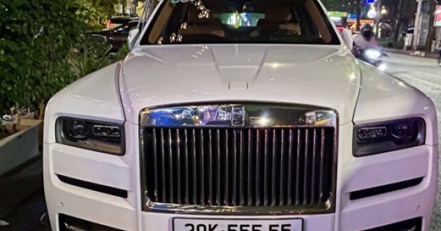 Đại gia ngành thép đi xe siêu sang Rolls-Royce 40 tỷ gắn biển số giá 14,5 tỷ