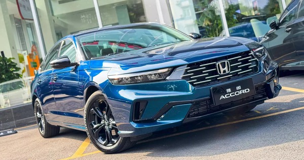 Vẫn bán thế hệ cũ tại Việt Nam nhưng Honda Accord đã có bản nâng cấp thế hệ mới tại quốc gia này