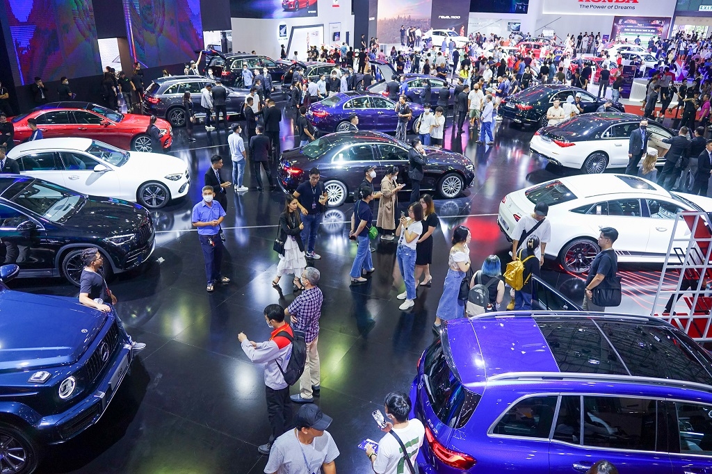 Việt Nam đứng thứ mấy về tiêu thụ ô tô tại Đông Nam Á?
